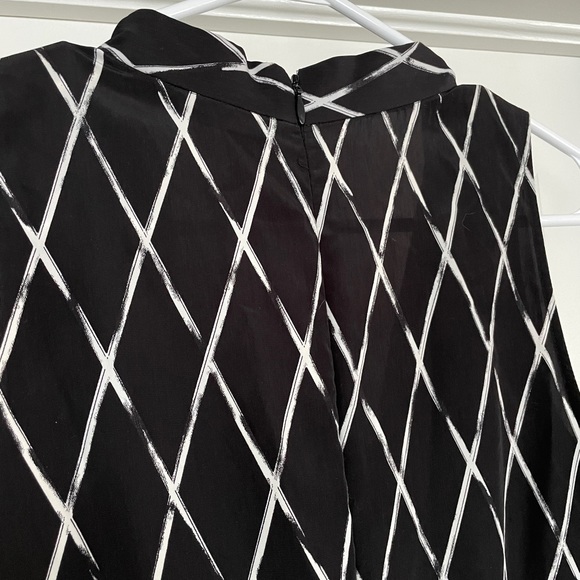 Black and White Lightweight Jumpsuit - Picture 6 of 6